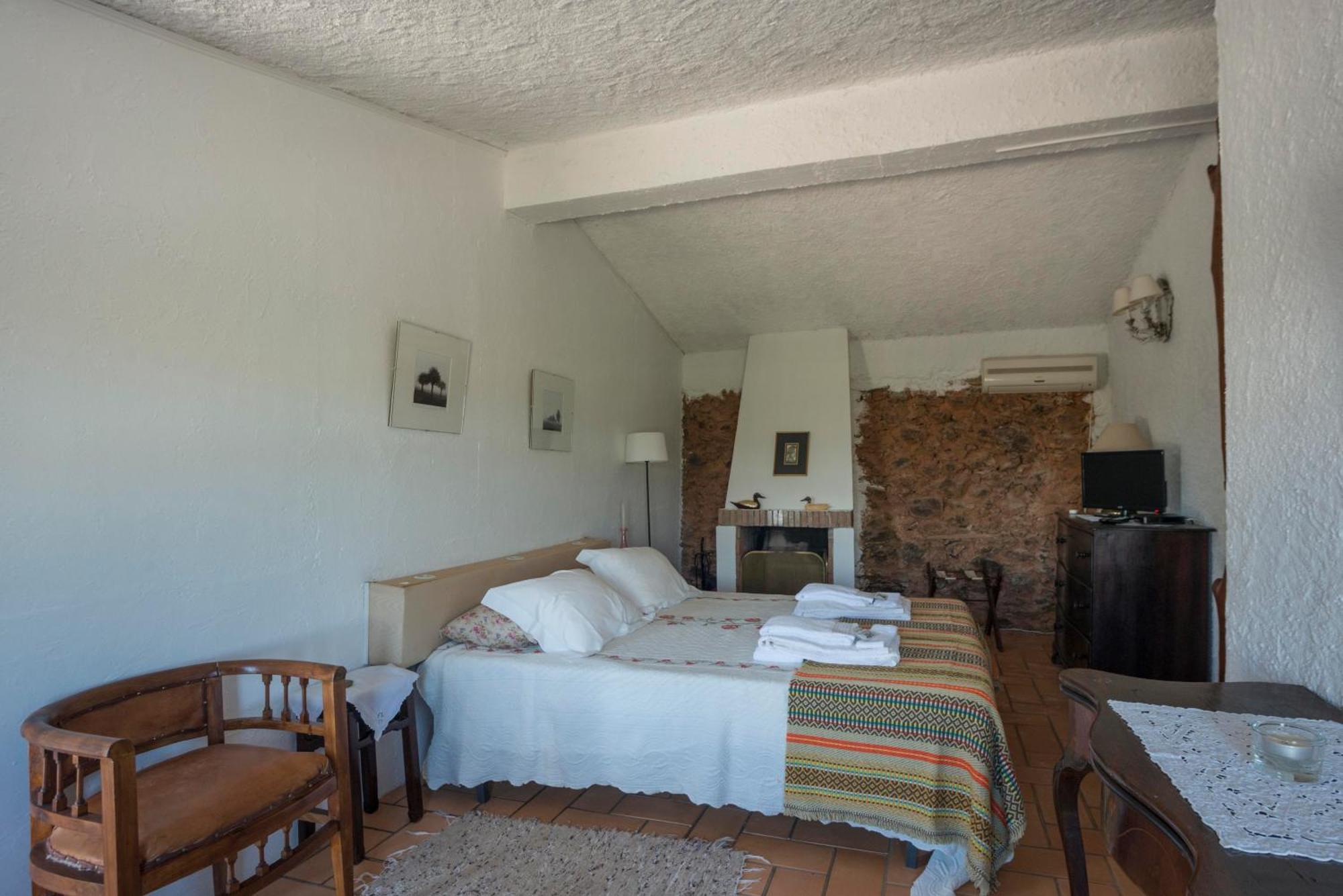 Monte Pedras Negras Guest House Sao Luis Ruang foto